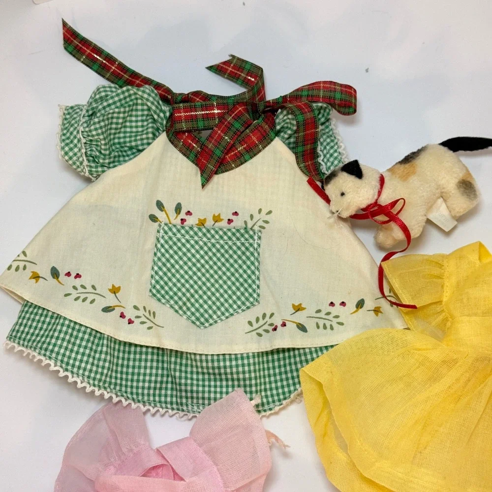 Muffy Vanderbear Doll Clothes Lot of 5 Spring Gingham Dress Pajamas Accessories